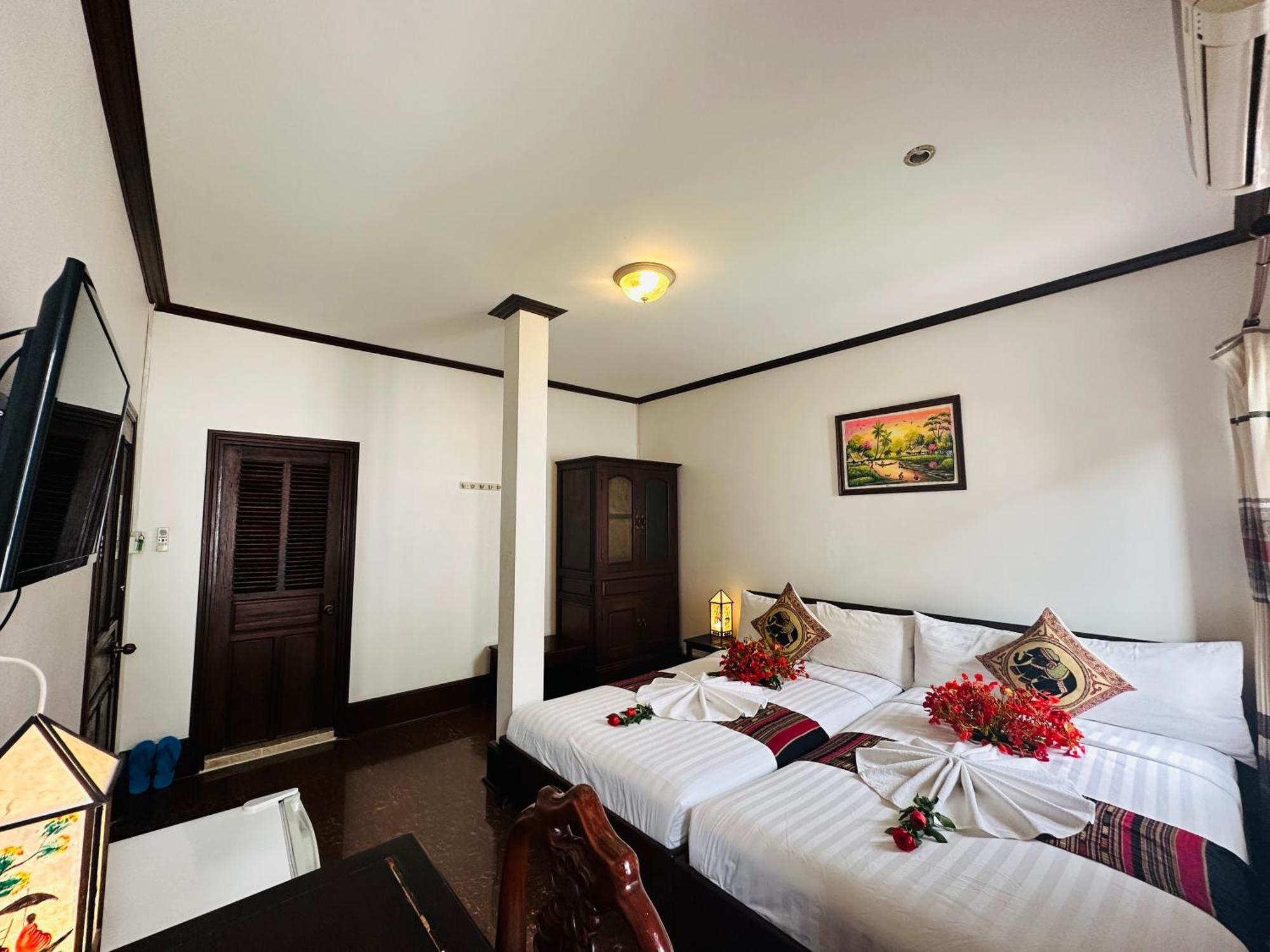 Thatsaphone Hotel Luang Prabang Exteriör bild