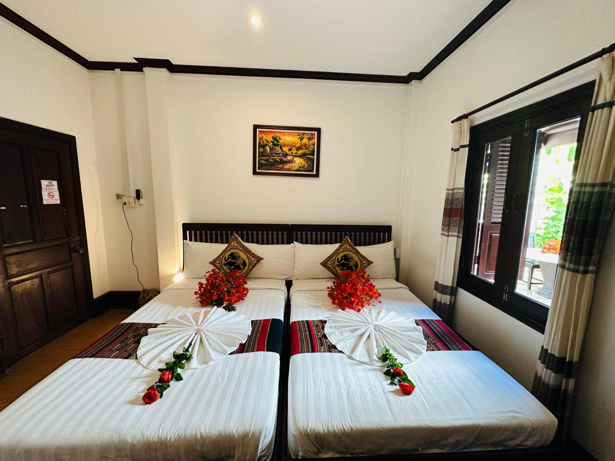 Thatsaphone Hotel Luang Prabang Exteriör bild